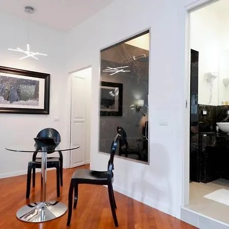 شقة Pantheon Amazing Jacuzzi