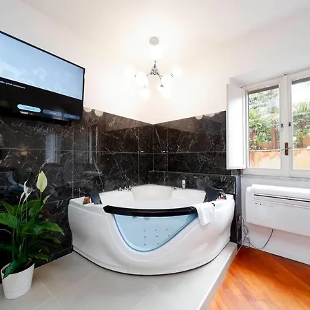 Pantheon Amazing Jacuzzi - Collection *